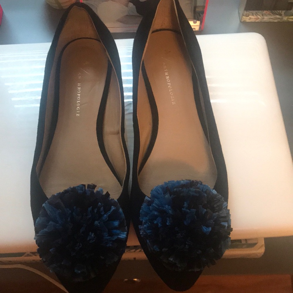 Adorable black and blue suede flats